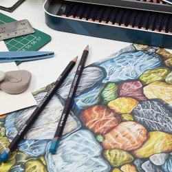 Derwent studio set of crayons 72 colors