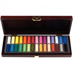 Rembrandt pastels soft pastel wooden box 30 half lengths