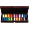 Rembrandt pastels soft pastel wooden box 30 half lengths