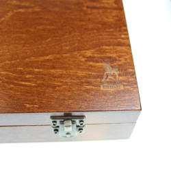 Renaissance wooden cassette for pastels