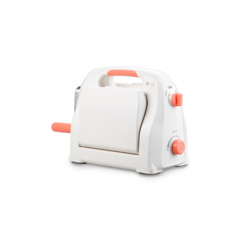 DP Craft cutting and embossing machine