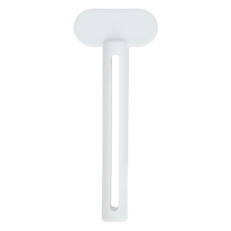 Plastic extruder for tubes up to 5.3cm wide - art store