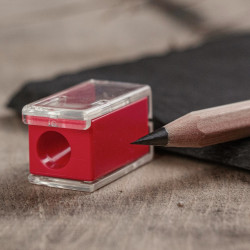 Kum micro k1 sharpener with container